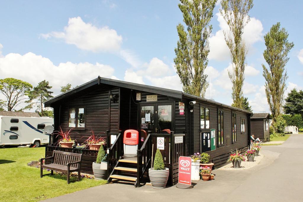 Jasmine Park Hotel Snainton Eksteriør billede